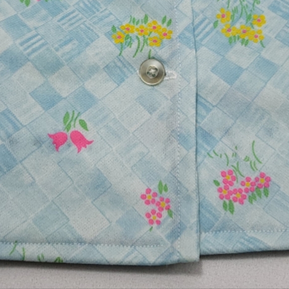 Vtg Spring Flowers Print Button Front Short Sleeve Top - Picture 3 of 11